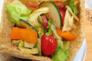 veggie salad in the pita bread