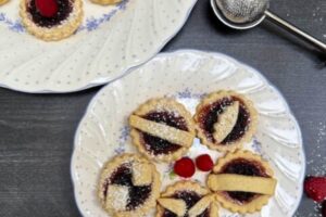 raspberry jam tarts