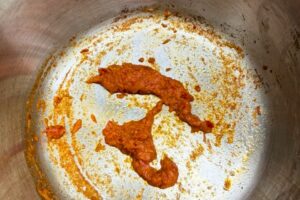 chili, galangal and dried shrimp sauteed in a pan