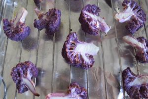 roast sliced cauliflower florets