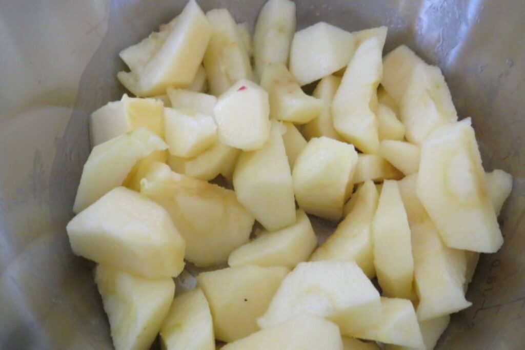 sliced apples in a pot