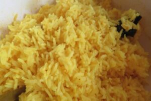 yellow rice with aromatics