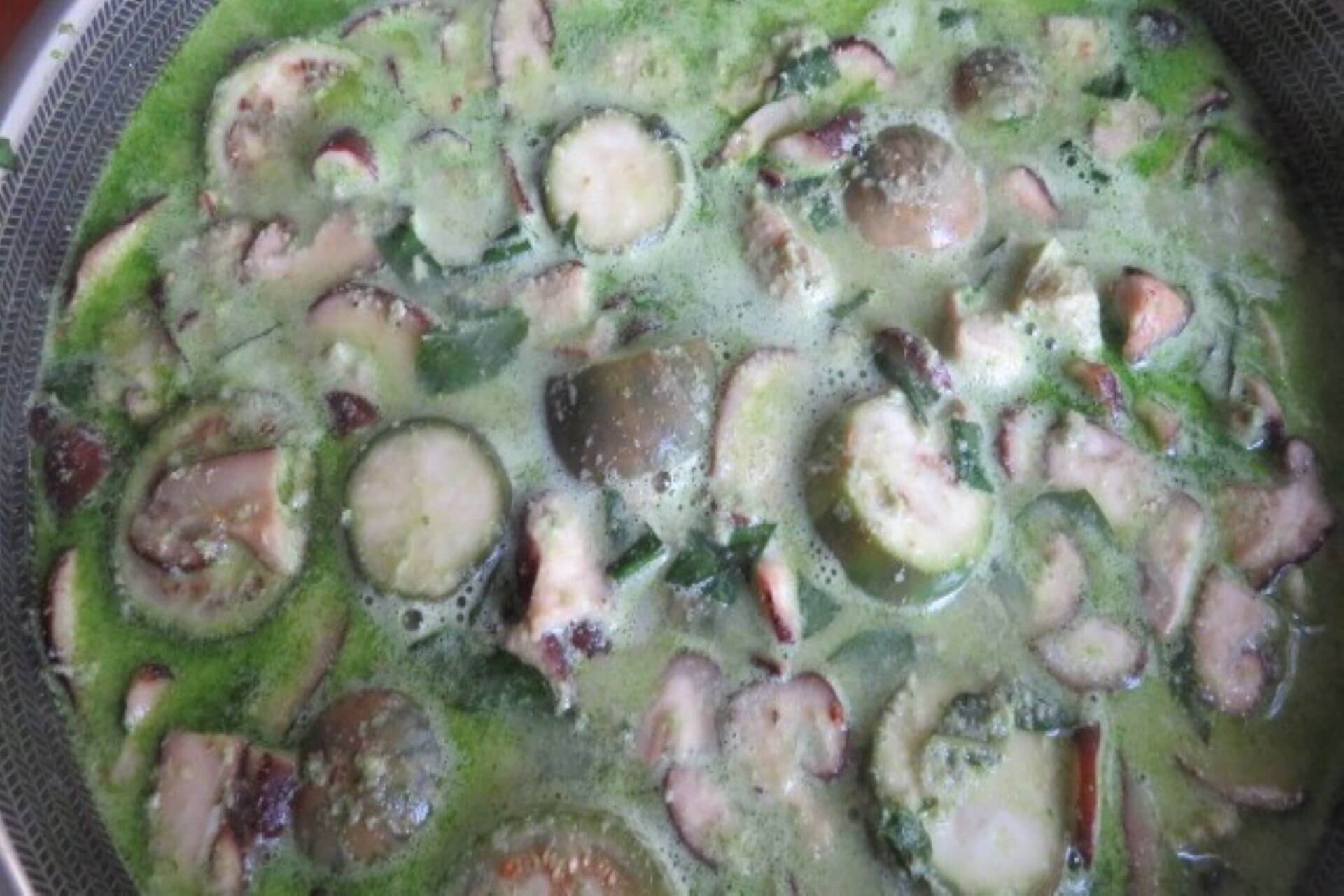 green curry recipe in a saucepot