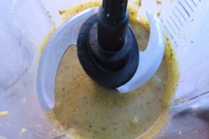 creamy homemade pistachio butter