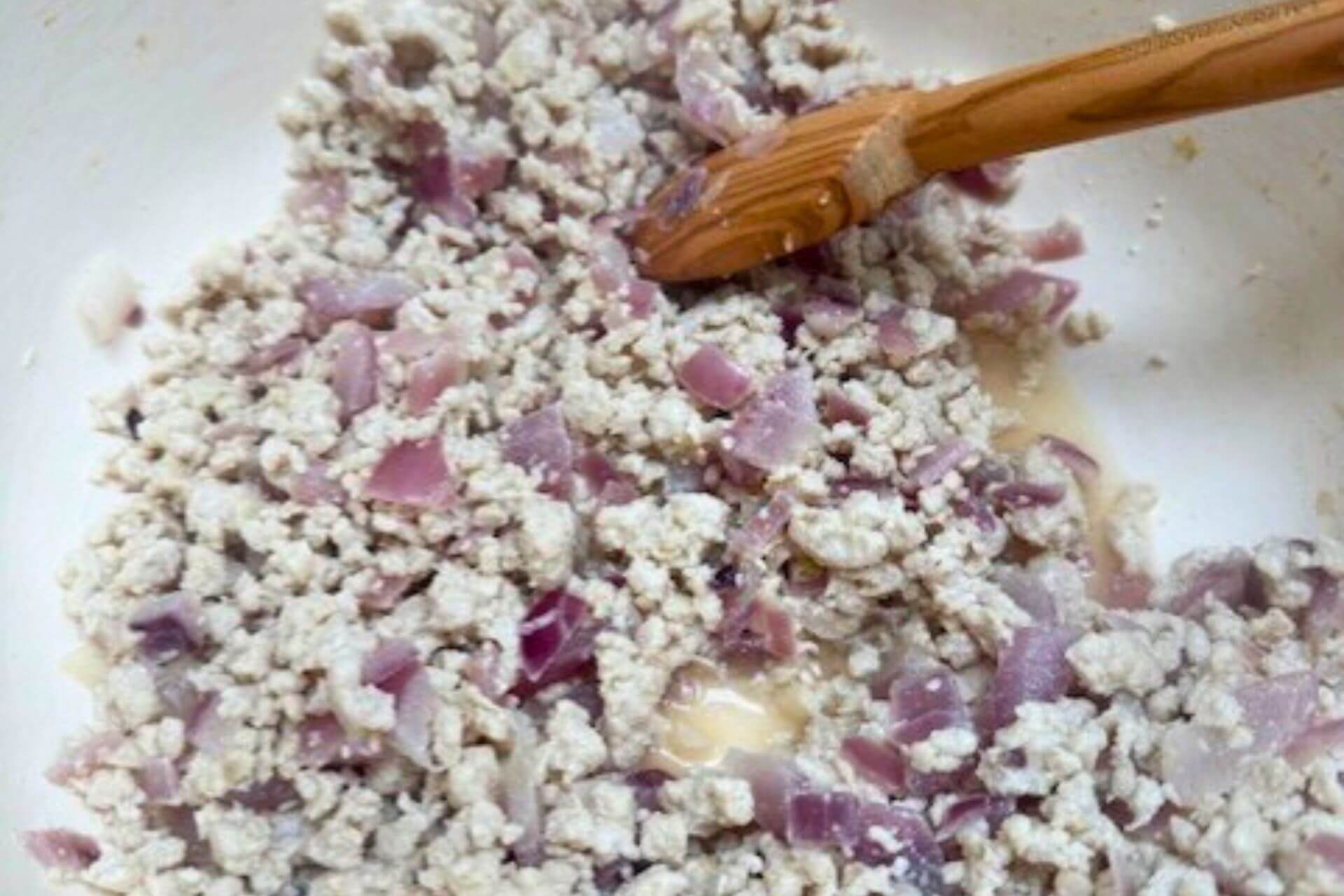 ground chicken cooked with onions
