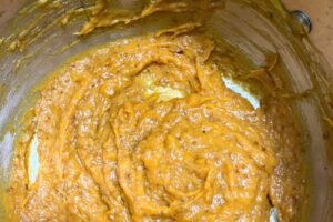 mango pulp cooked with chia seeds