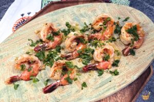 Easy garlic butter shrimp garnished with parsley