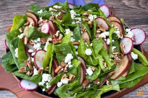 pear lettuce salad in a bowl